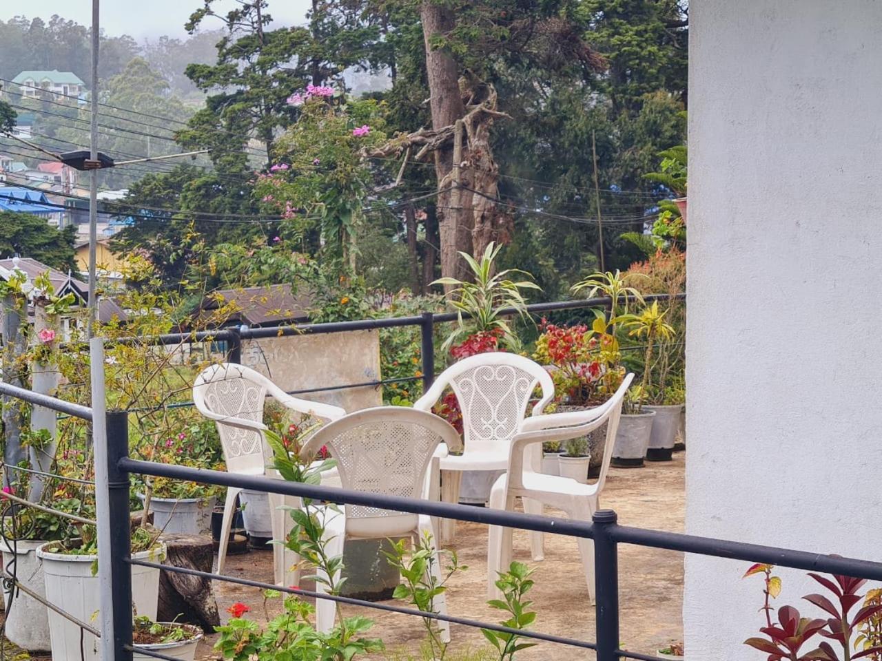 Sasru Holiday Home Nuwara Eliya Exterior photo